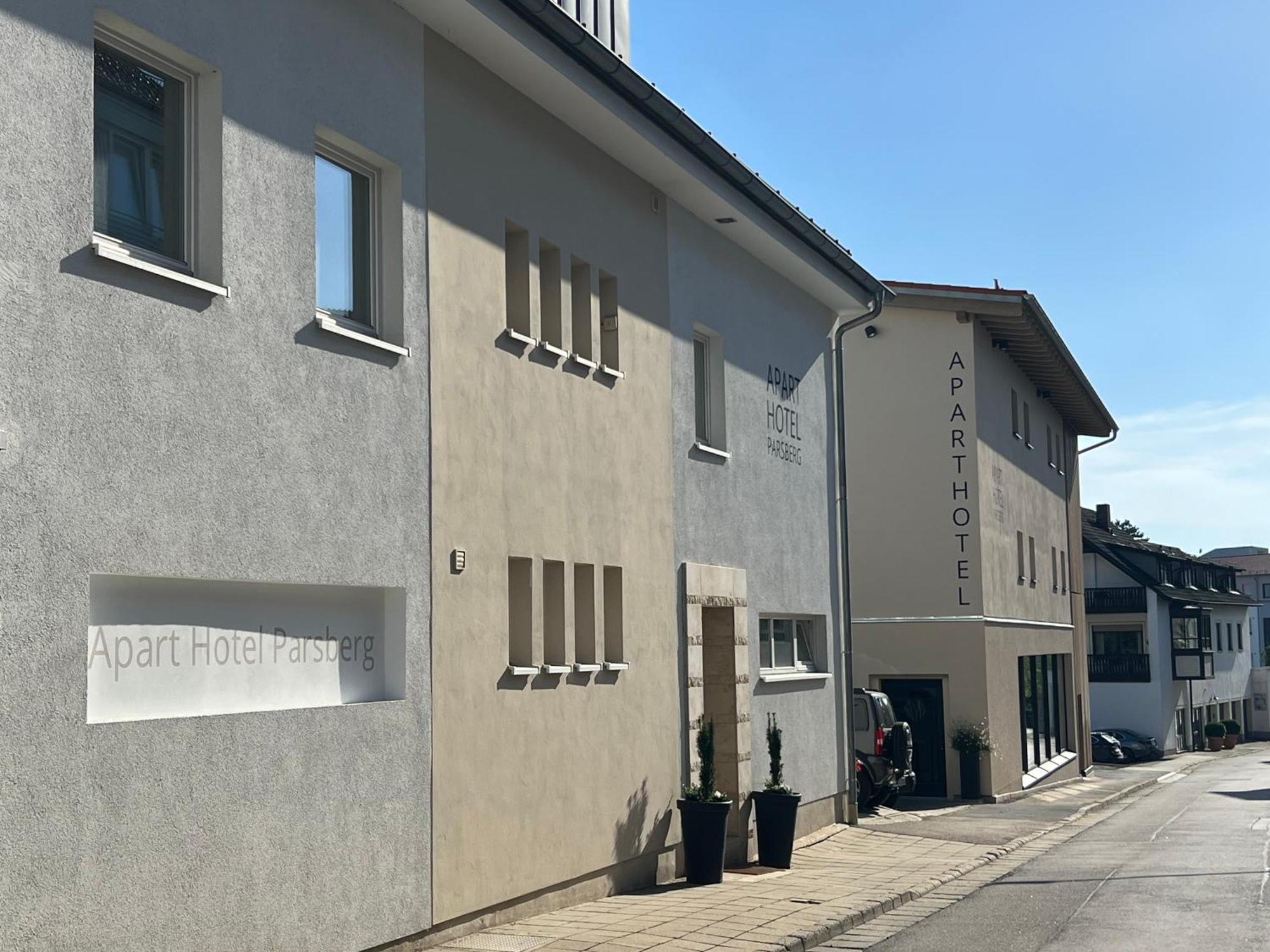 Aparthotel Parsberg Greendesign Eksteriør bilde
